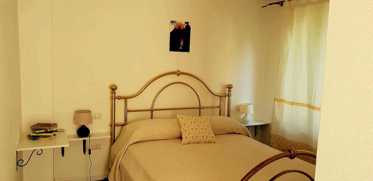 Villa Renzo E Lucia Sant Isidoro  Bagian luar foto